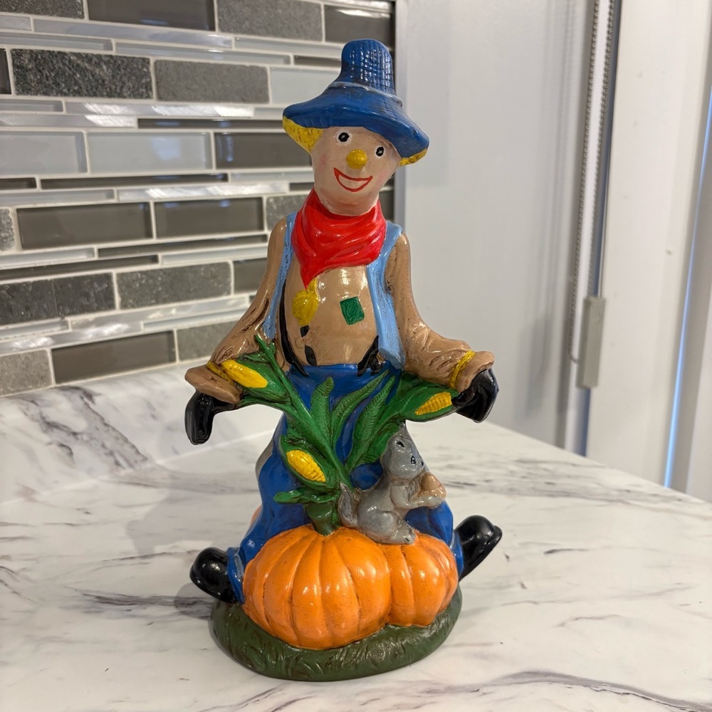 Vintage Halloween ceramic figurines lot Scarecrow devil mouse ect - Picture 5 of 11